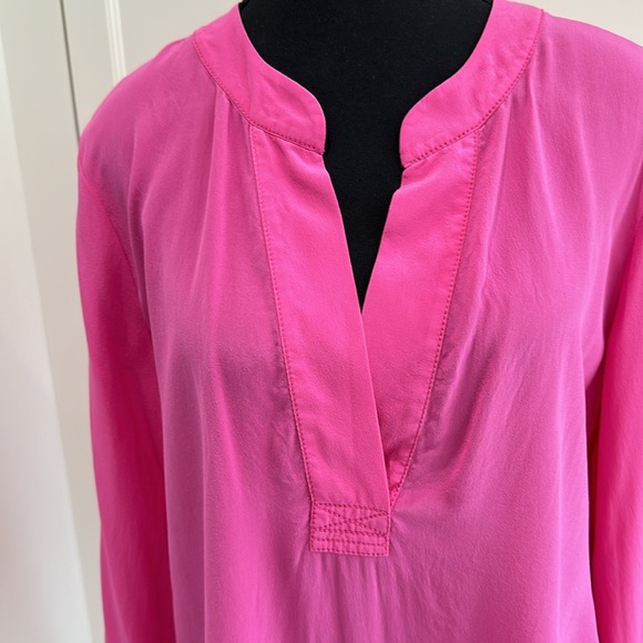 Diane von Furstenberge preloved silk blouse, size 8 - Picture 2 of 8